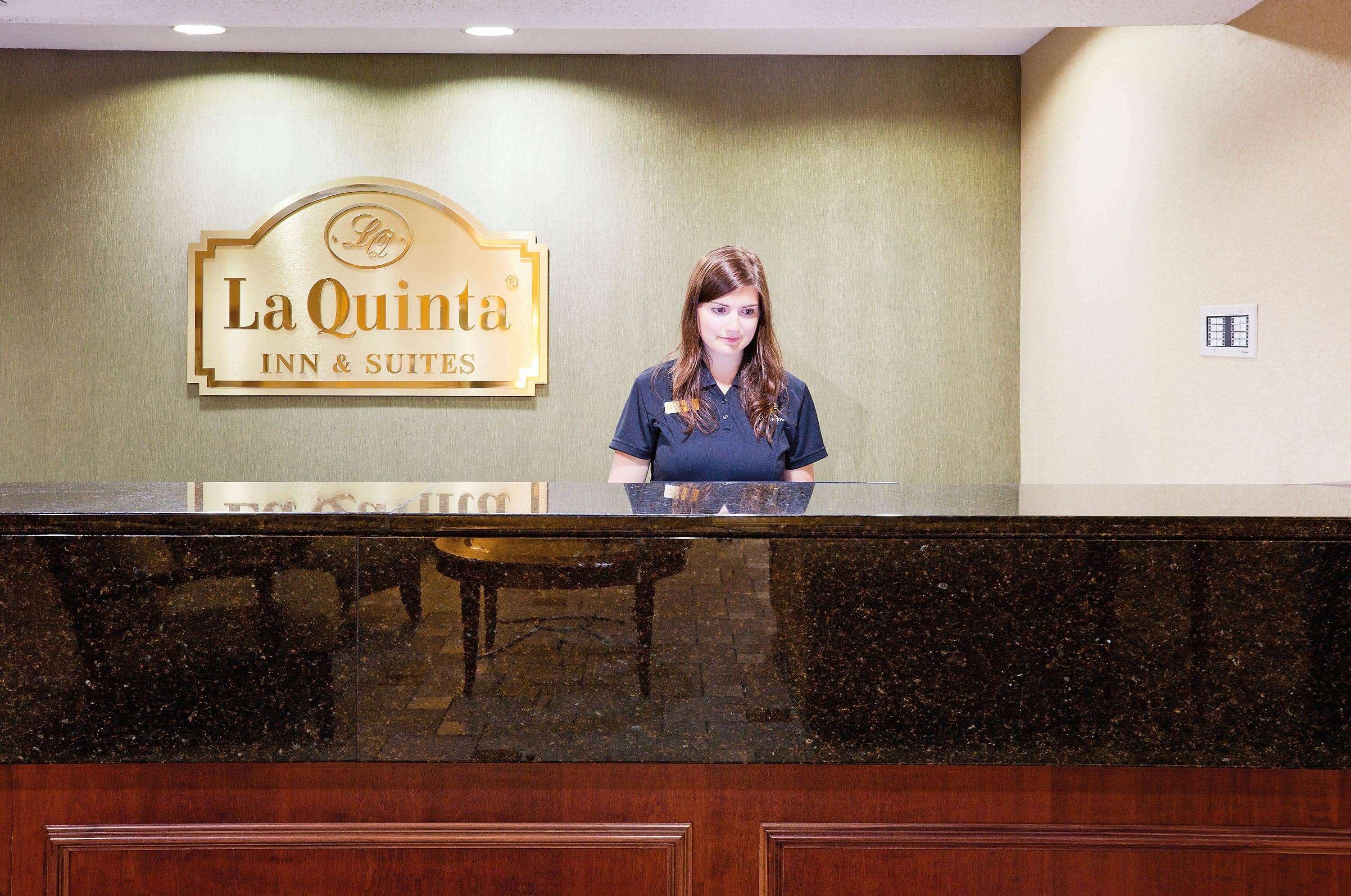 La Quinta By Wyndham Appleton College Avenue Ξενοδοχείο Εξωτερικό φωτογραφία
