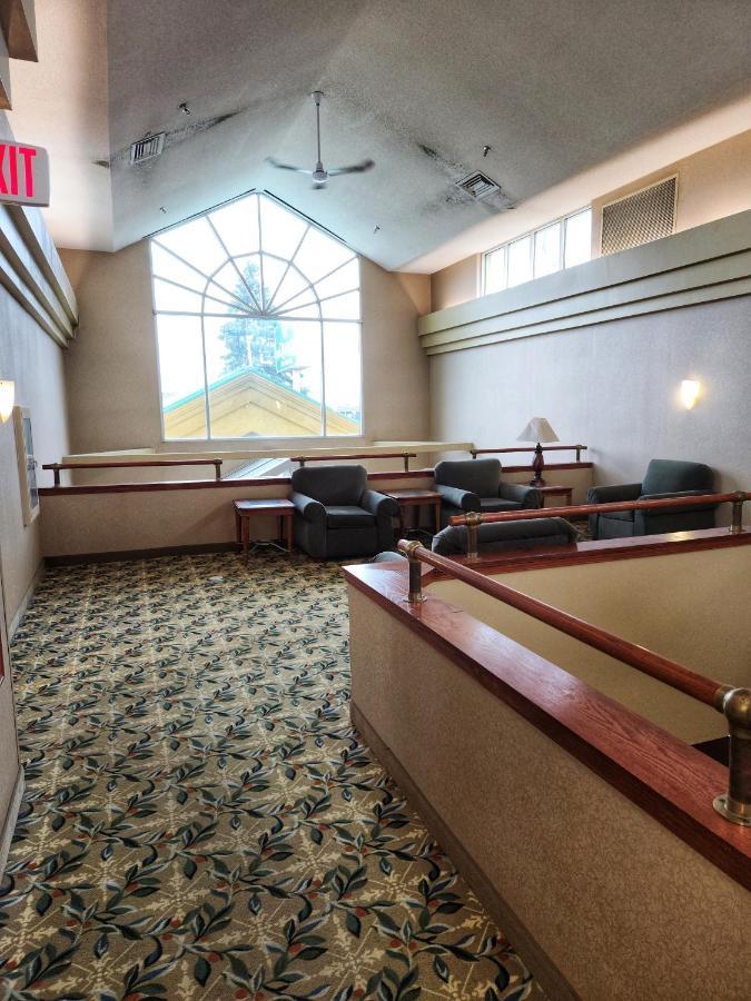 La Quinta By Wyndham Appleton College Avenue Ξενοδοχείο Εξωτερικό φωτογραφία